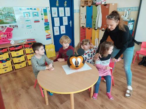 received 1554439501966559