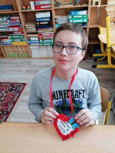 f6f601aa-f993-429f-b8a6-c476bd1c57ea