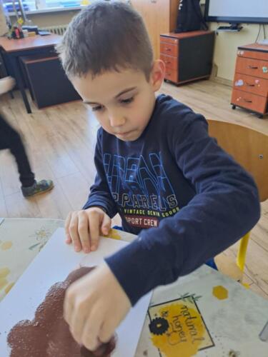 57224e87-8f79-48c4-b180-f094bacf3b4d