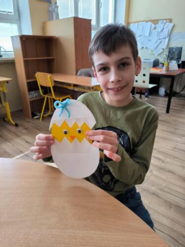 916aae41-4e07-42c1-81b0-726e5597624a