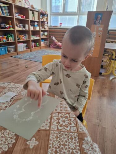 IMG-c118c9e7535da8dd14e4481a0859a2eb-V