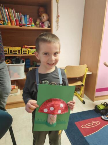 Messenger creation EB5BEA11-636C-4623-8116-9F5854D93E39