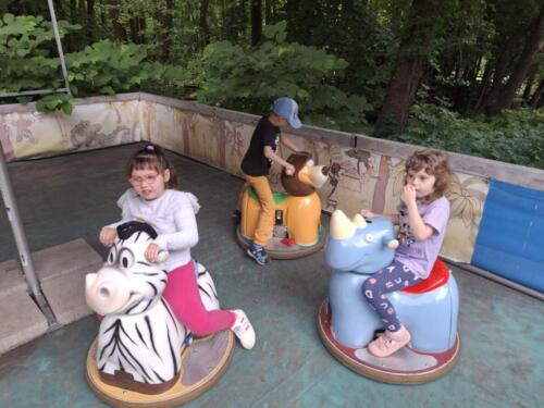 IMG-2f2f6dd6bded33aa6584043c24a193f4-V