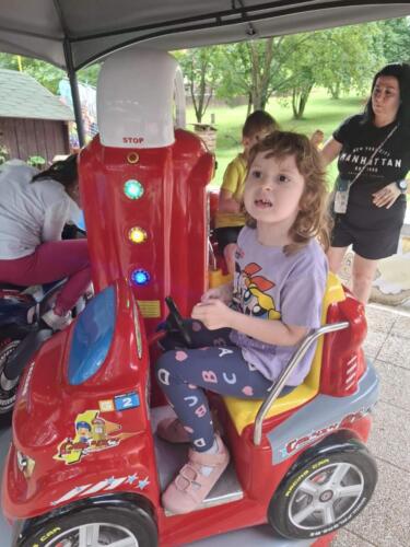 IMG-b9bd1e55950c5a00347840a44c7cd163-V