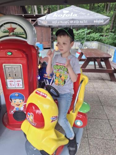 IMG-c35be92d7e2bdaa3c39f975d95ea130f-V