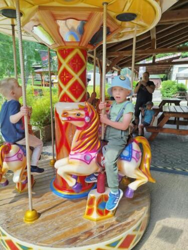 Messenger creation DD40F697-7289-450C-9174-9A6DB61782E8