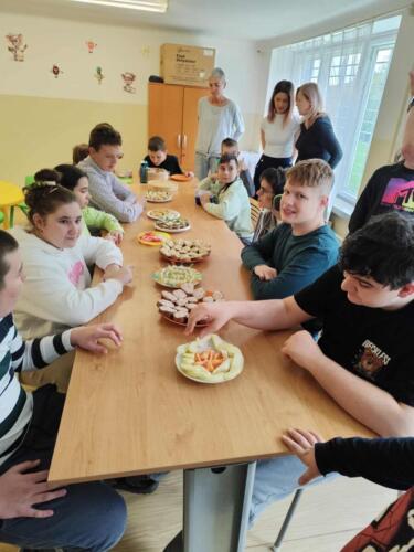 564823108 1352463386522680 1046687579709763164 n