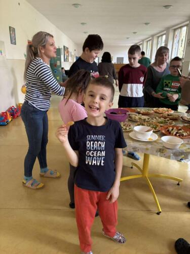 566425112 884507714738344 6468403930581754505 n