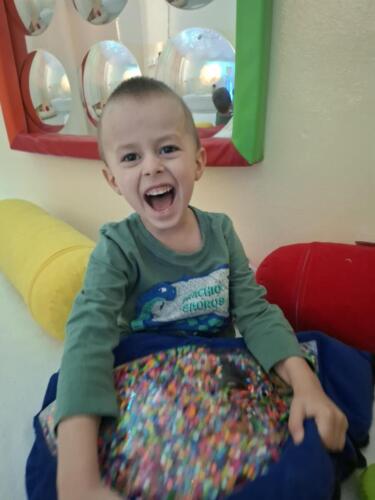 Messenger creation B9986316-9336-4DCB-9BF4-1B2C1B54F2E8