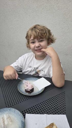 550373945 794772872951816 1658857586456395341 n