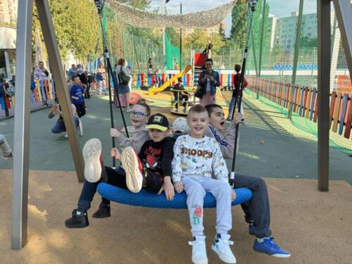 550697094 1297569662107921 2045810642531467989 n