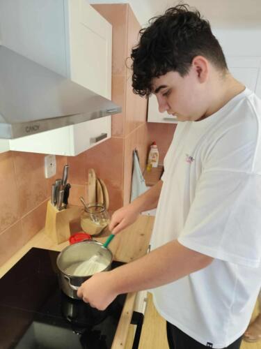 63cfb244-5636-4b28-9b4f-d98034c89e6b