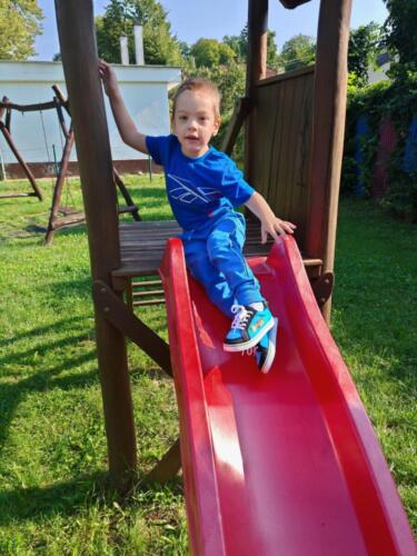 9f81bca1-2fbe-4fc7-9caf-06773abec212