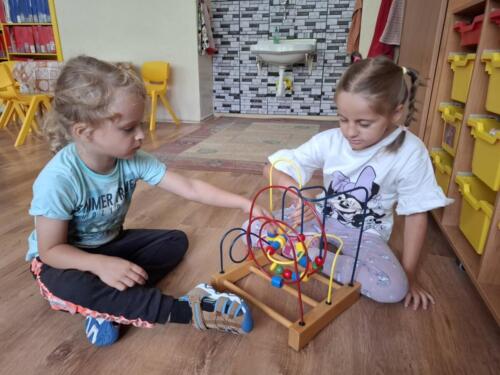 IMG-4c23a5ffce6ea92e15e219ffdd845c91-V