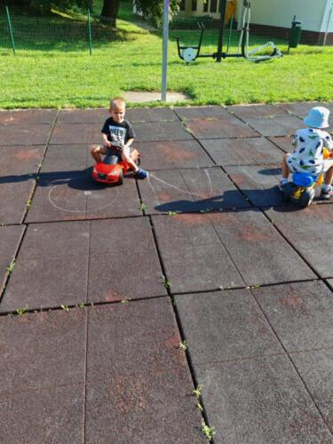 df3c3836-d1af-43fd-a7dc-34b72aed2bdb