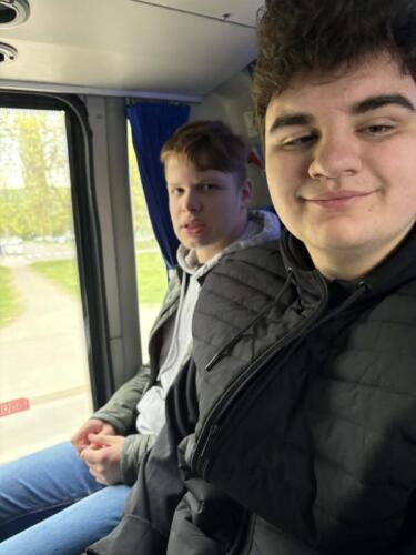 Messenger creation 3414CFCD-CB15-48EB-BEA1-DB7BD0C96528