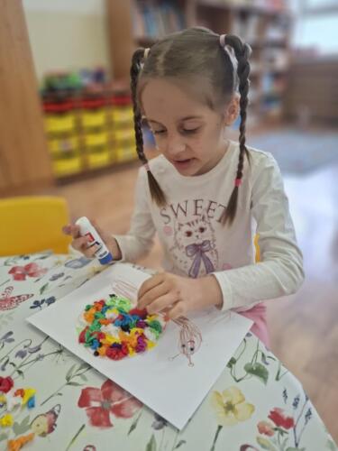 IMG-1b9bbe32682af6eb98d1c36f4c360b83-V