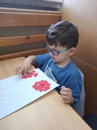 IMG-642480ba3da54c5a80e8f6e6550985f2-V